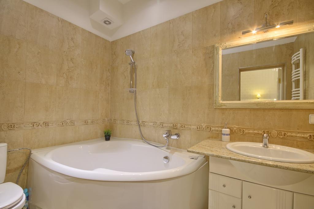 Taurus Apartments Вильнюс Экстерьер фото